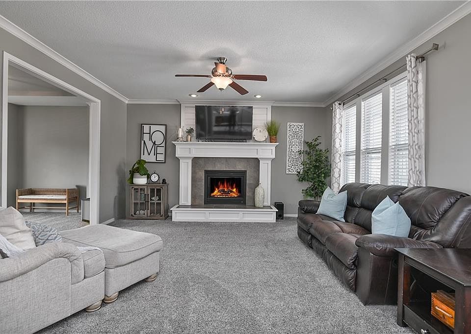 1st image of 5200 Meadowsweet Ln