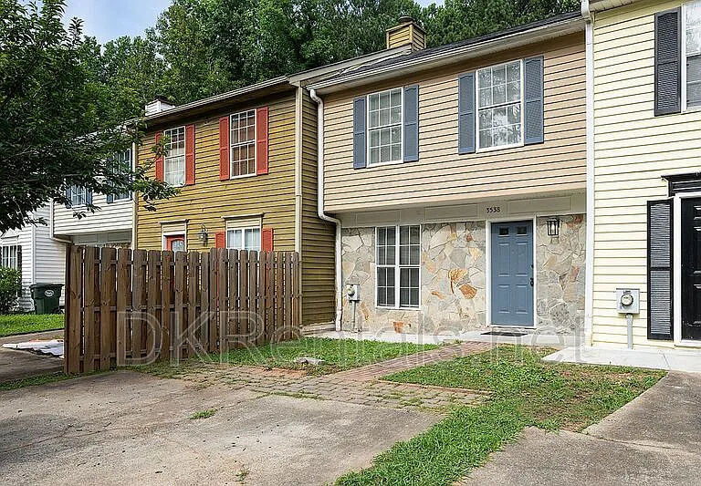 3538 Kennesaw Station Dr NW — Photo 3