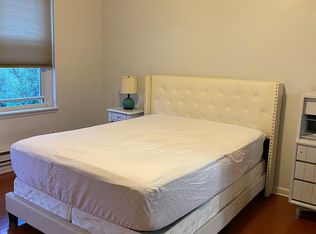 643 South St FLOOR 3, Philadelphia, PA 19147