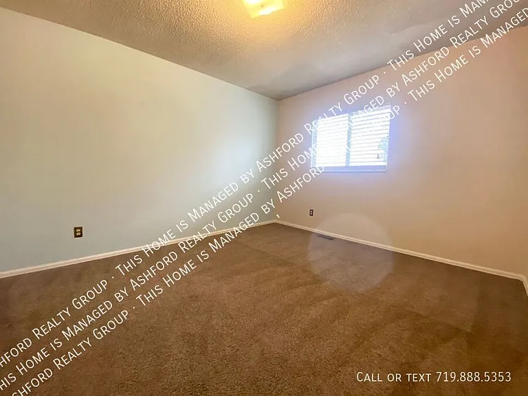 2308 Vintage Dr — Photo 15