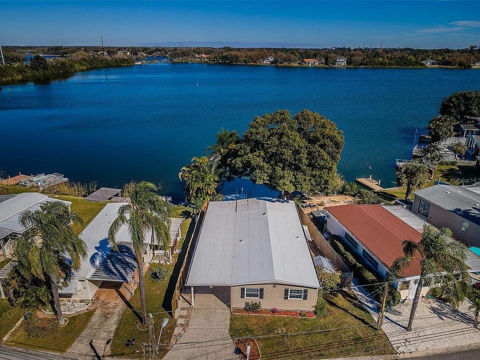 1st image of 826 Paradise Blvd