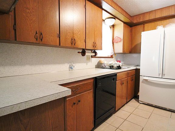 4th image of 3001 W 27th Ave