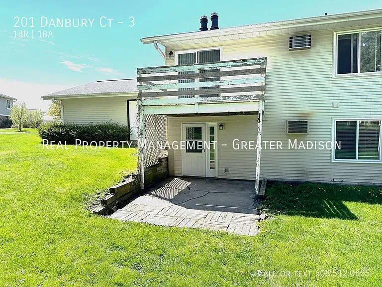 201 Danbury Ct #3 — Photo 11