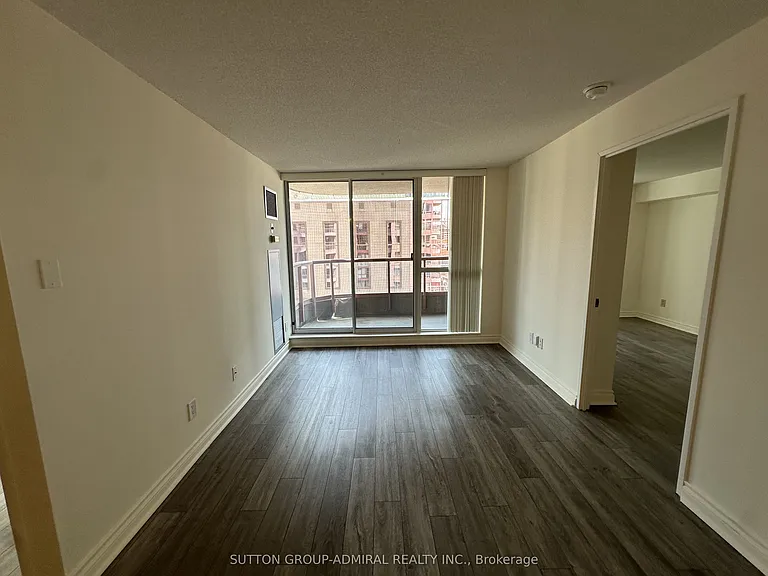 736 Bay St #1503 — Photo 4