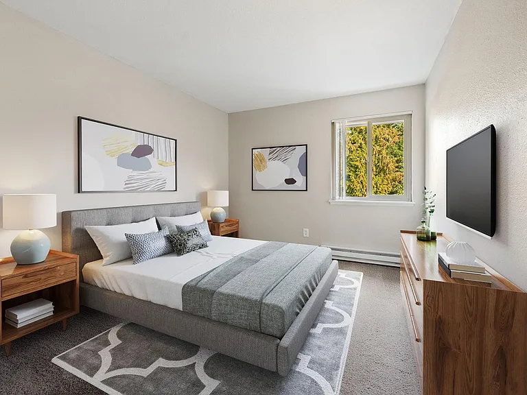 Brittany House Apartments — Photo 7