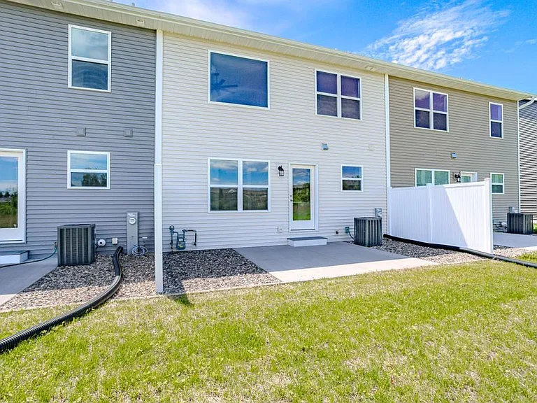 3504 Green Pastures Ln — Photo 48