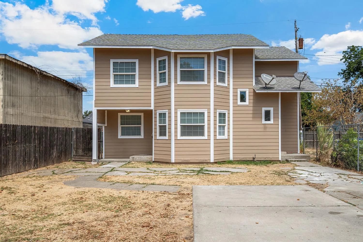 3815 25th Ave photo 1