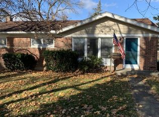 597 Romeo Rd, Rochester, MI 48307