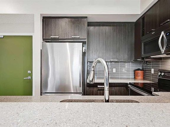 4th image of 175 NE Silverado Blvd SW #1309