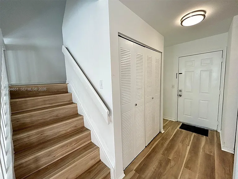 6255 Kendale Lakes Cir #225 — Photo 18
