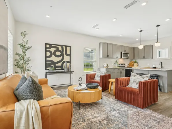 Magnolia Row, 6300 W Memorial Rd #D8757bf7f, Oklahoma City, OK 73142