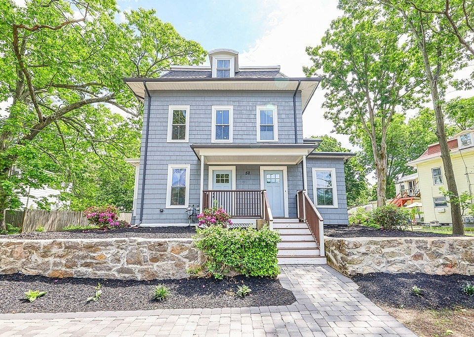 1st image of 52 Maple St Floor 2