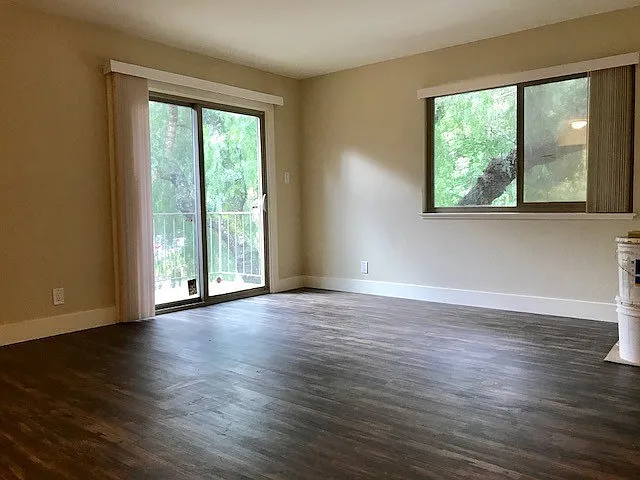 1190 Ralston — Photo 3