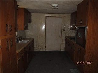 4th image of 1236 S Centennial St