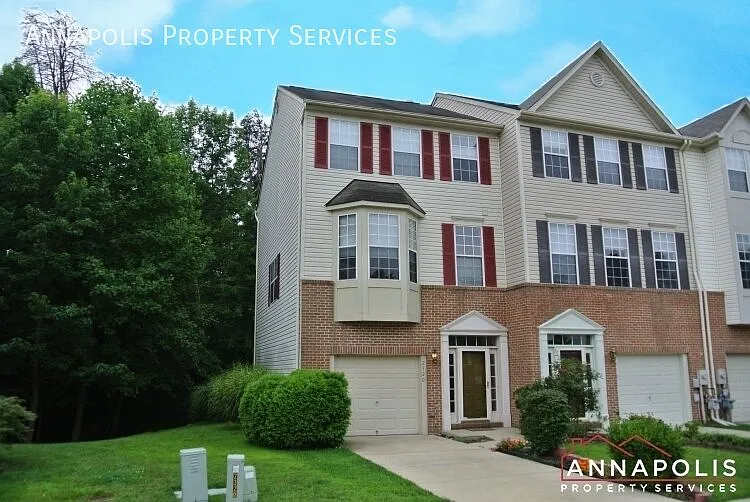 2320 Sandy Walk Way