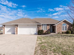 4625 W Curtice St, Battlefield, MO 65619