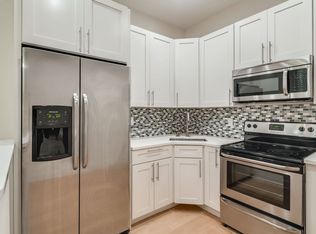 1305 Locust Street, Philadelphia, PA 19107