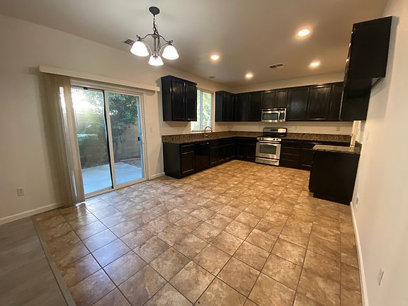 5th image of 4236 Malta Island St