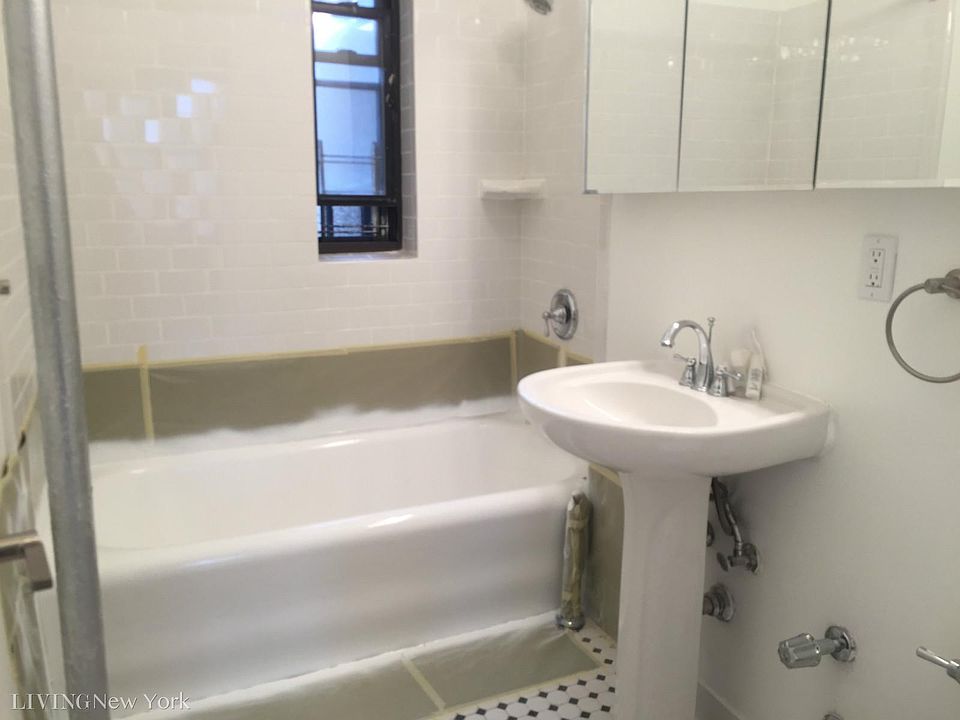1st image of 4706 46th St APT D1