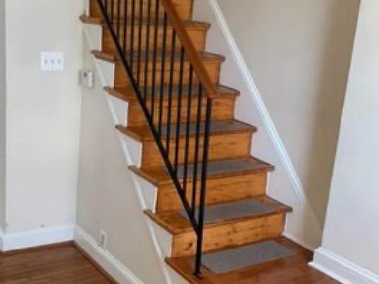 127 E Allen St — Photo 10