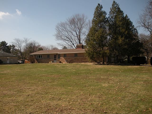 220 N BAUMAN