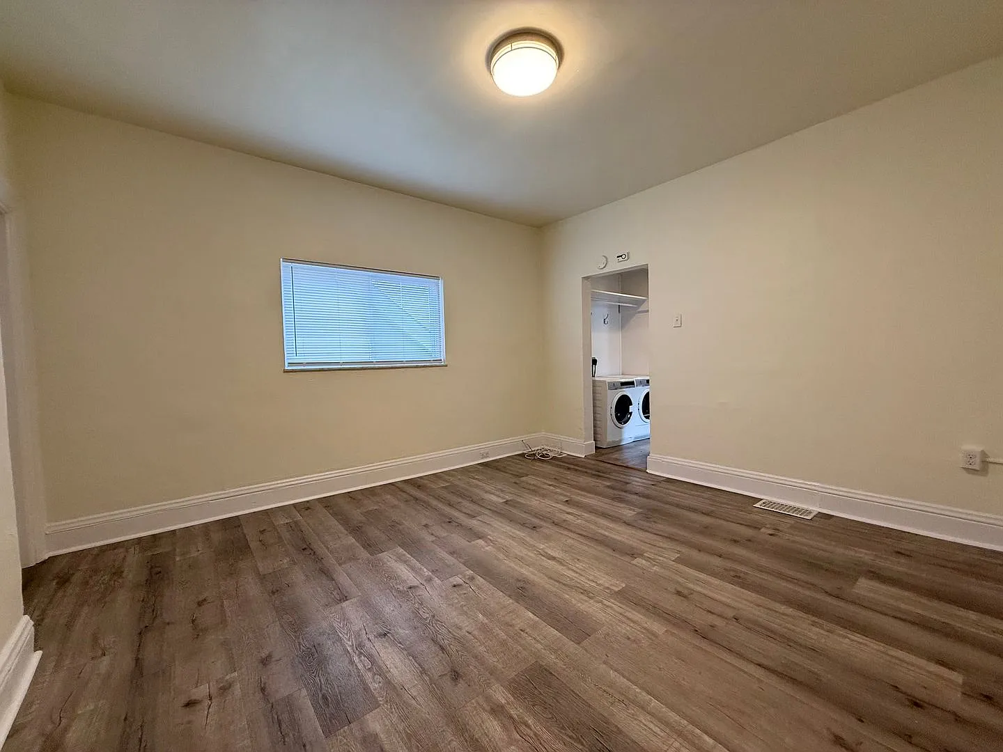 Updated 2BR Apartment with office now showing! — Photo 4