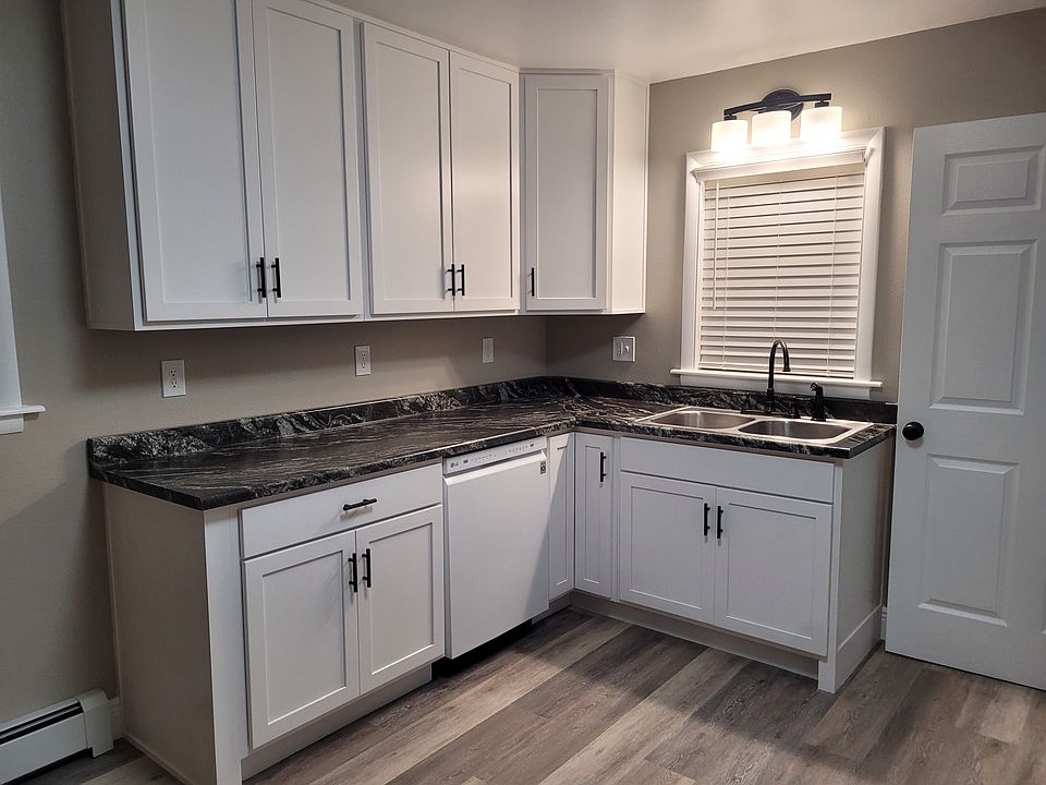1st image of 808 E 4th St #808