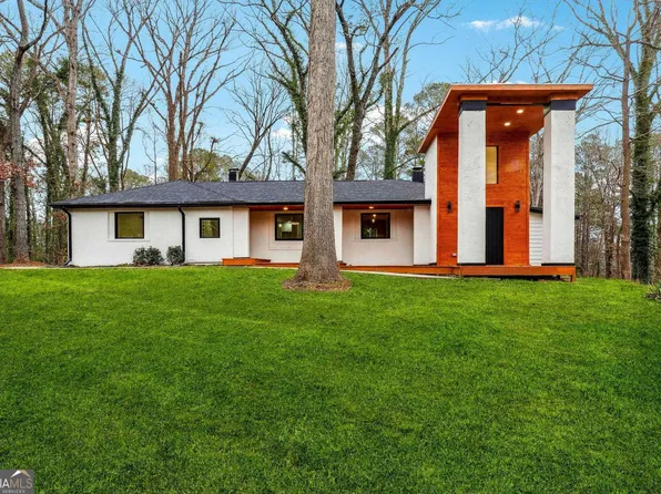 3664 SE Dogwood Farm Rd, Decatur, GA 30034