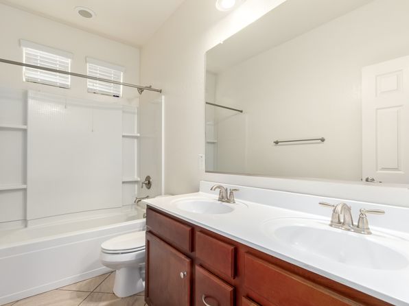10119 W Los Gatos Dr