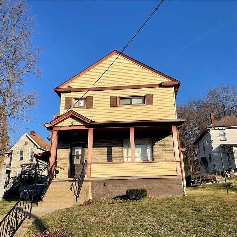 1003 Pollock Ave photo 1