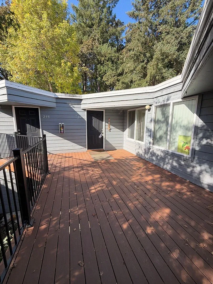 West Hills Village — Photo 2