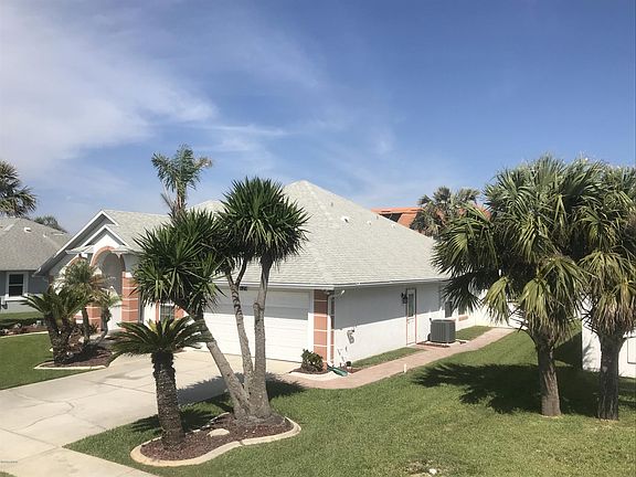3rd image of 125 Barrier Isle Dr