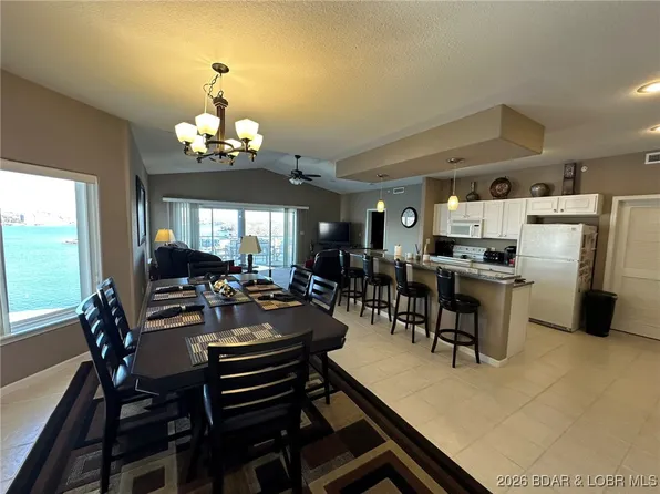 36 Monarch Cove Ct #7C, Lake Ozark, MO 65049