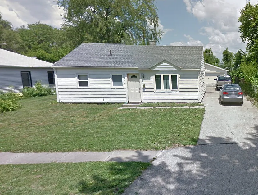 708 Bethume Ct photo 1