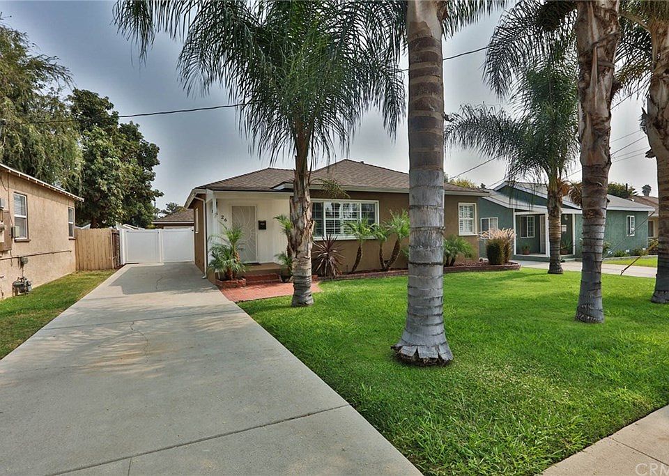 1st image of 8526 Greenleaf Ave