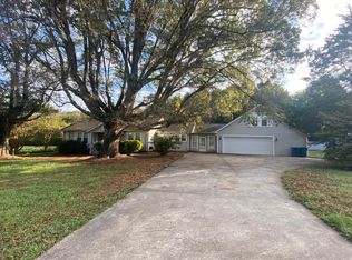 8377 Hickory Ridge Rd, Harrisburg, NC 28075