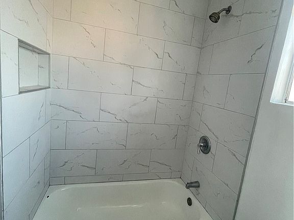 5th image of 6331 Fishburn Ave APT C