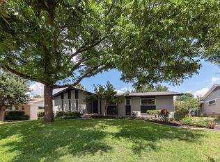 9418 Northpoint Dr, Dallas, TX 75238