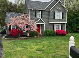 104 Cornwallis Ct, King, NC 27021