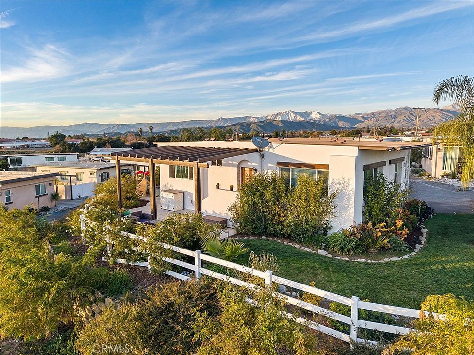 1st image of 1134 Villa Calimesa Ln Space 58