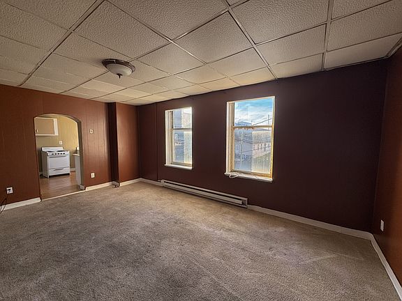 3rd image of 984-996 Jefferson Ave #14