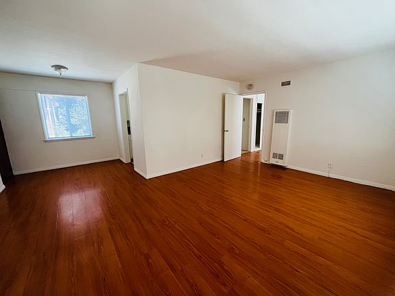 2nd image of 216 S Olive Ave #B