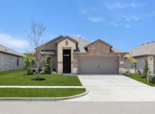 213 Van Horn Dr, Terrell, TX 75160