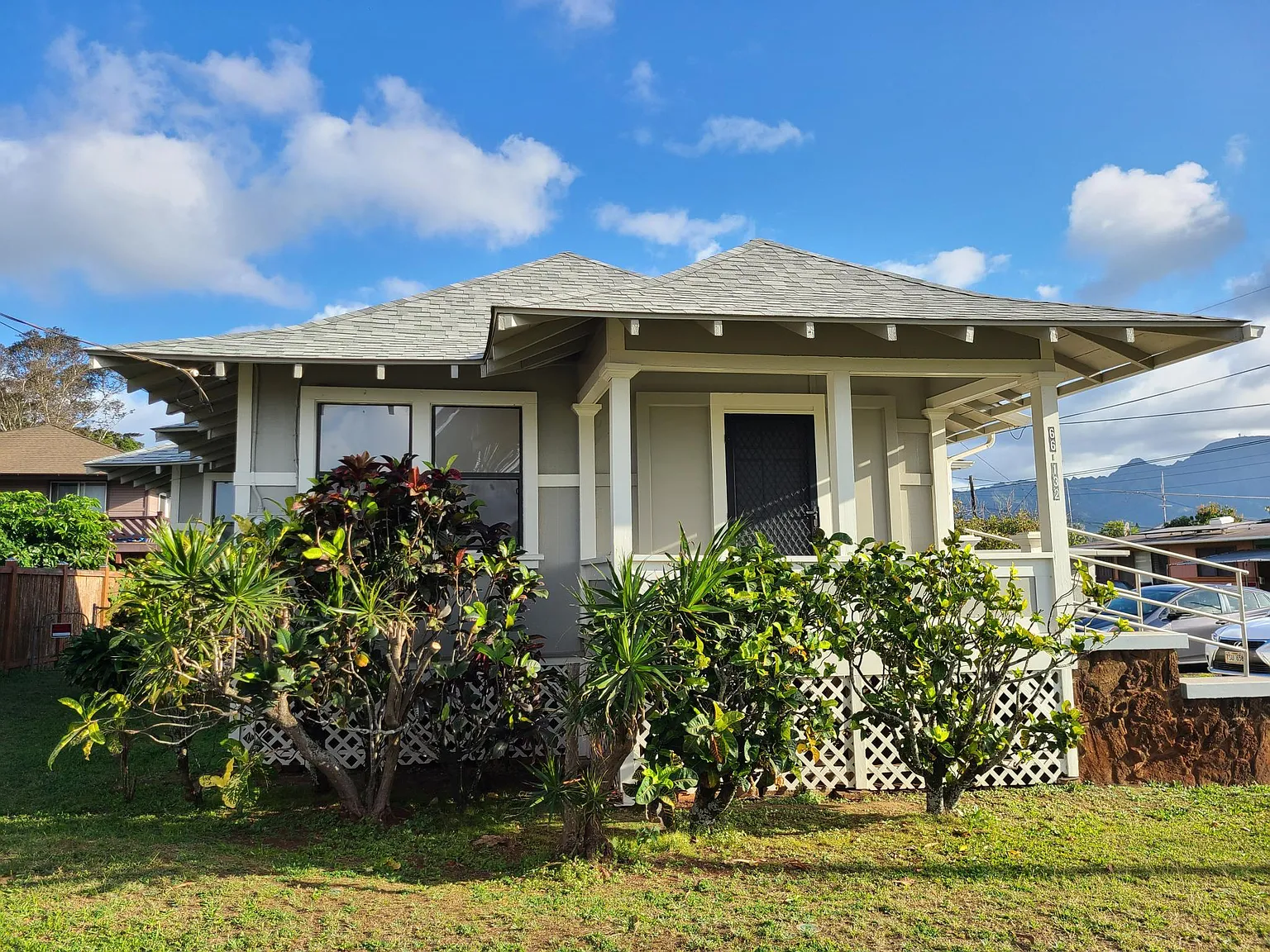 3 bed, 1151 sqft, $4,100 — Photo 1