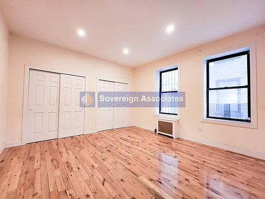 Rented by Sovereign Associates | media 16