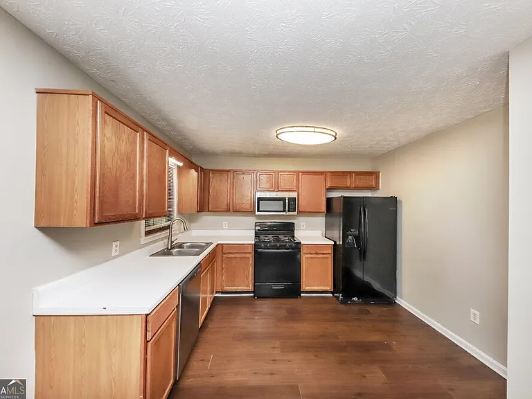 187 Sherwood Forest Dr — Photo 8