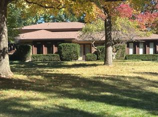 803 Oak Ct, Greenfield, IN