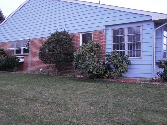 3rd image of 15 A Lenape Drive