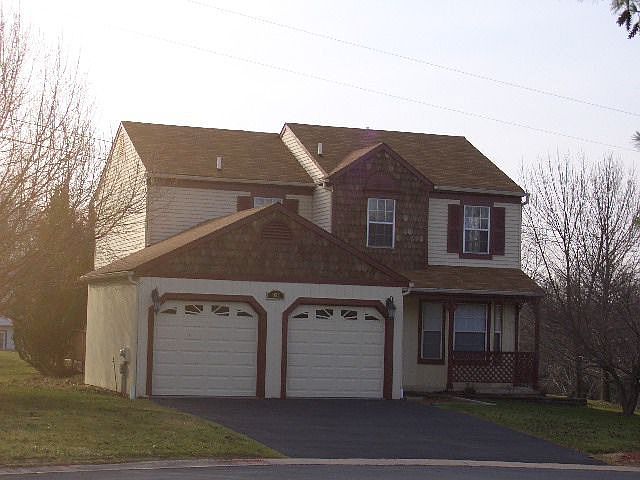 1617 Heather Dr