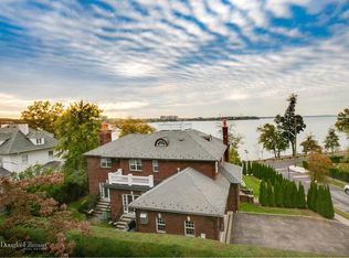 2703 Shore Rd, Douglaston, NY 11363